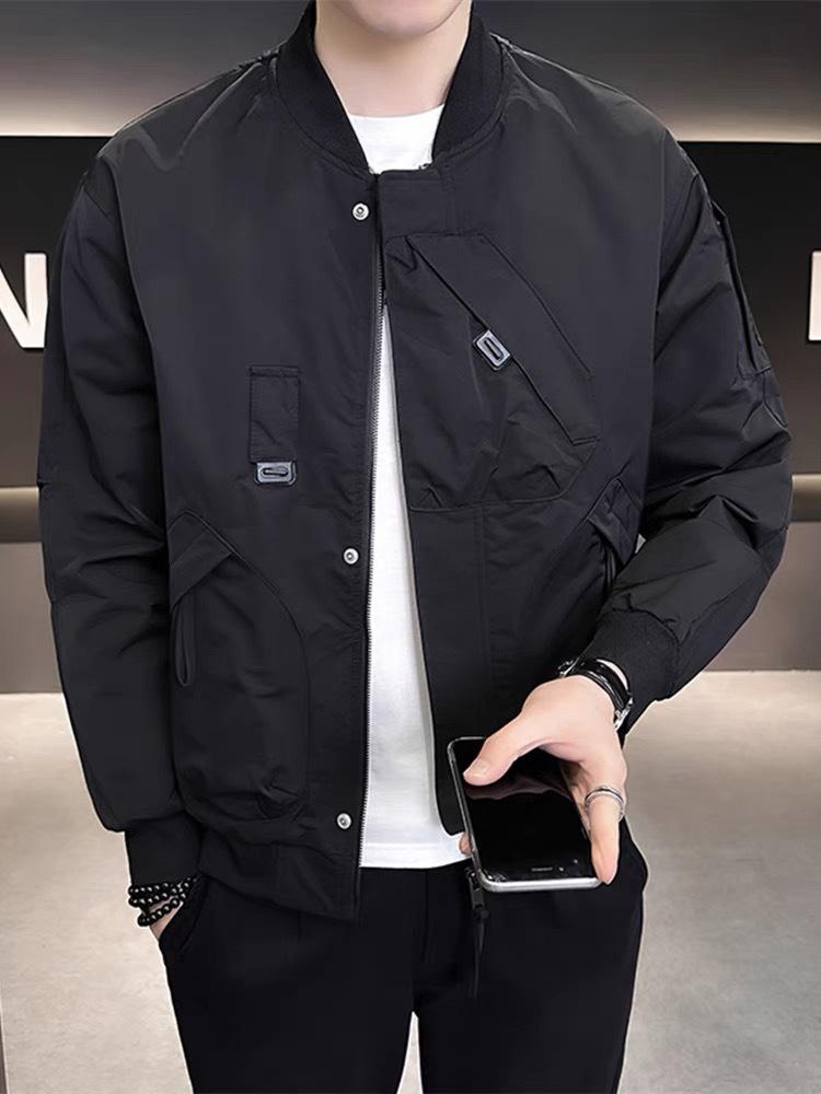 Stilvolle Bomberjacke für Herren: Frühling/Herbst 2025 - Trendig, High-End, Lässiger Baseball-Stil