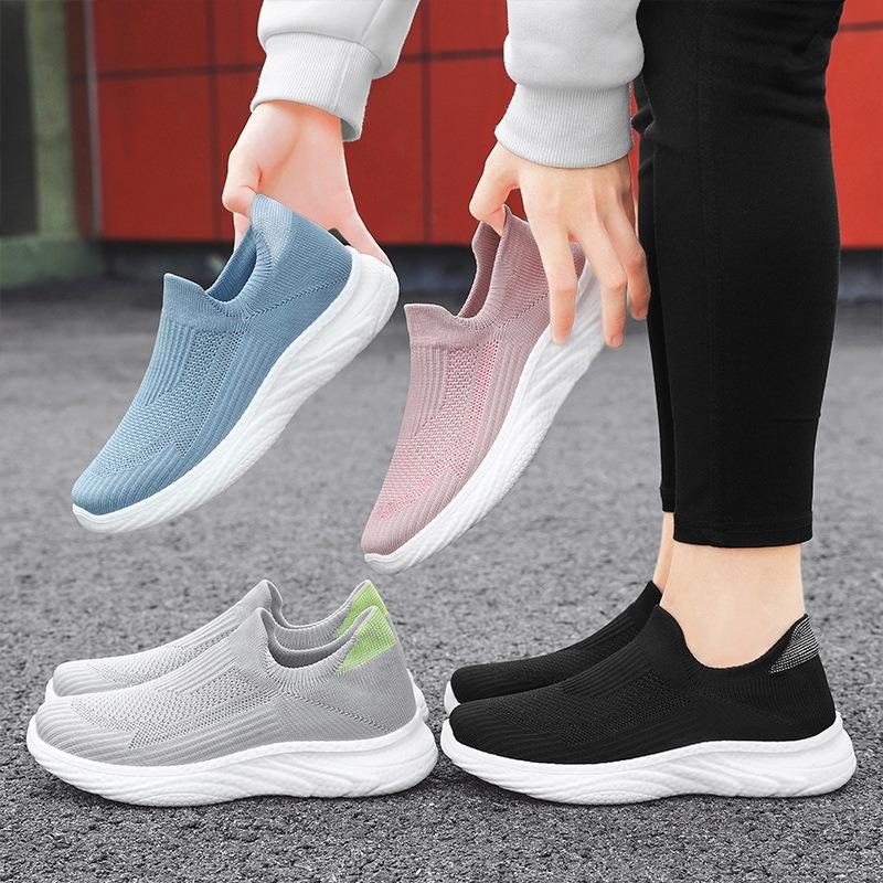 Nye Lettvekt Elastiske Herre Dame Fritidssko Mote Slip-on Pustende Sneakers Par Utendørs Gåsko Størrelse 36-44