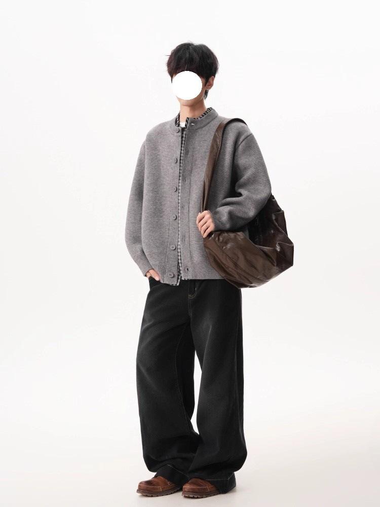 Men's Retro Patchwork Knit Cardigan - Autumn/Winter Trendy Loose Fit, Casual Button-Up Two-Piece Sweater.