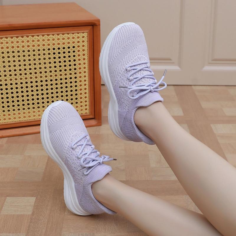 Cloth shoes women's shoes spring and autumn new fly-woven breathable casual soft-soled comfortable single shoes lightweight mother walking shoes