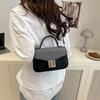 2025 summer new fashion trend small square bag casual simple women's niche shoulder messenger bag