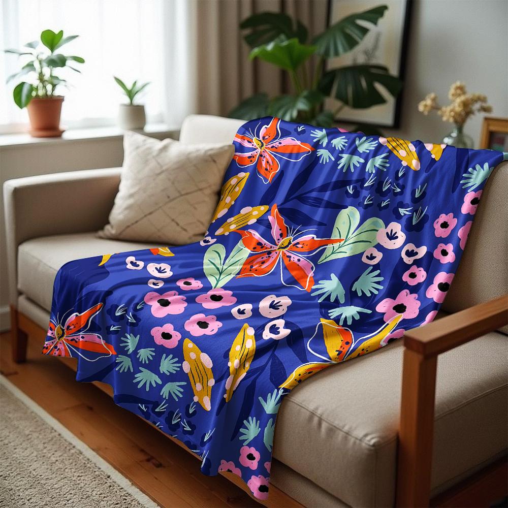 Royal Blue Tropical Bold Flower Cartoon Anime Print Flannel Blanket Soft Warm Throw for Kids Bedroom Sofa Christmas Office Car