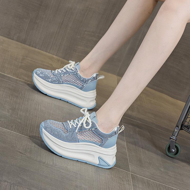 New Casual Thick-soled Breathable Dad Shoes with Increased Mesh