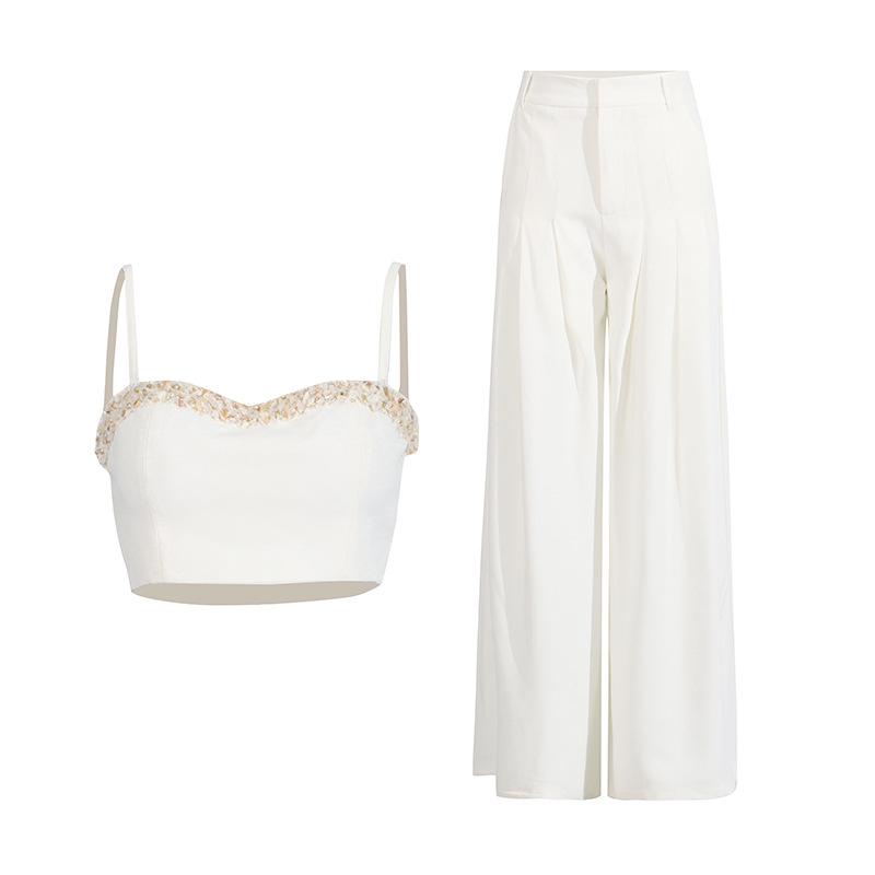

2025 Шикарный комплект из топа-трубы с открытыми плечами и брюк с высокой талией S белый