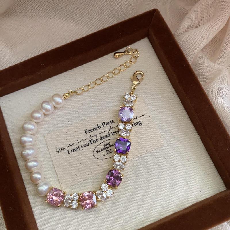 Fashion Exquisite Light Luxury Atmosphere Noble Pearl Bracelet Colored Large Particle Hollow Square Full Diamond Pearl Bracelet