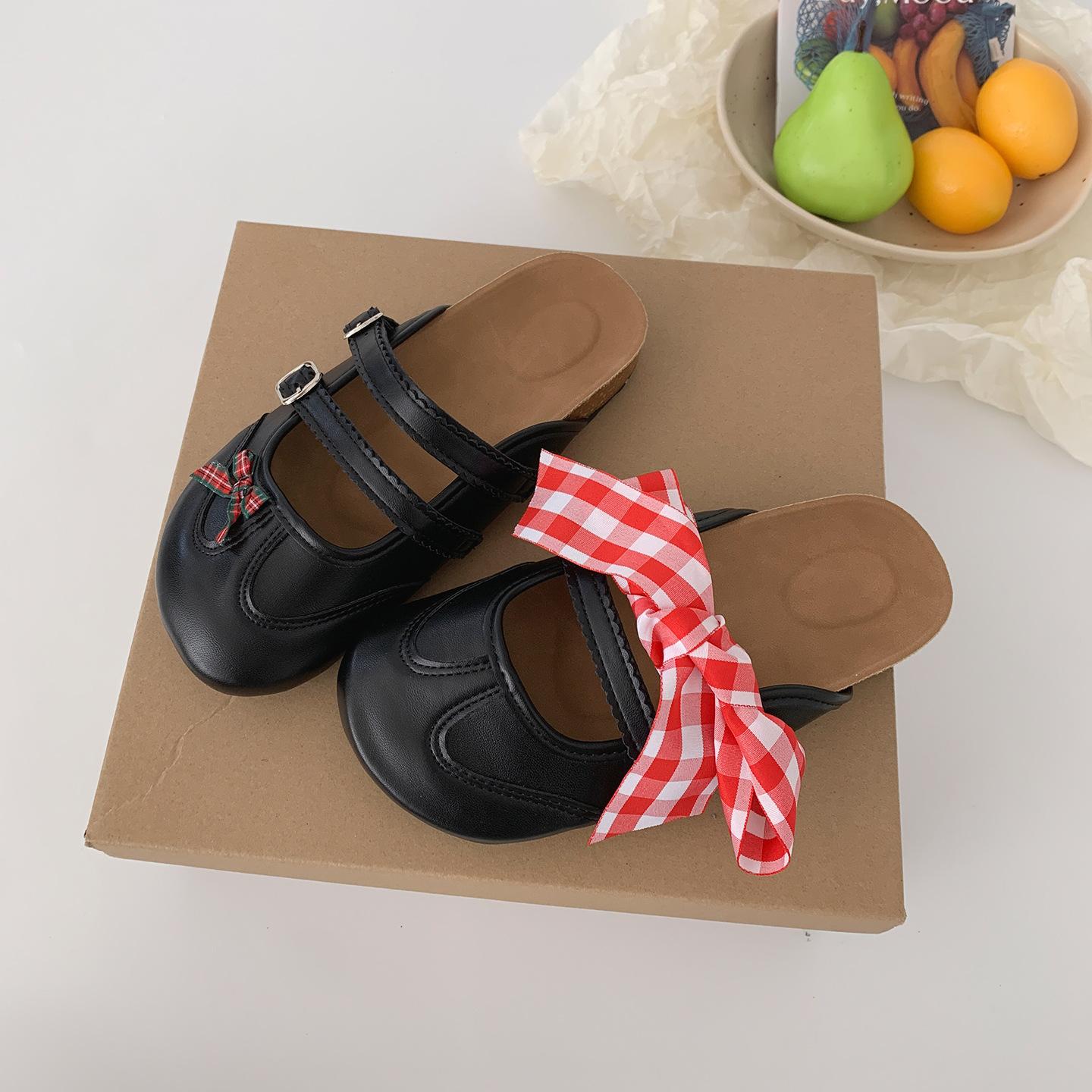 

Popular retro silver platform bag head slippers women s summer wear 2025 new high-end skirt Birkenstock half slippers 35 чёрный