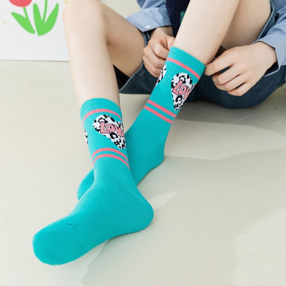 

Crew Socks Personality Love Heart Women Socks Letter Socks Female Hosiery Middle Tube Socks чёрный
