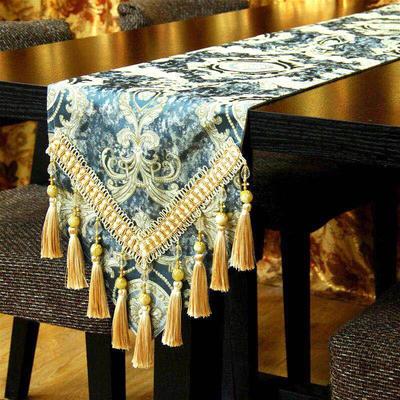 Európai Jacquard Asztal Zászló Tea Asztal és TV Szekrény Csúszásgátló Hosszú Törülköző Gyöngyös Bojt Medál Bútor Dekoráció Abrosz