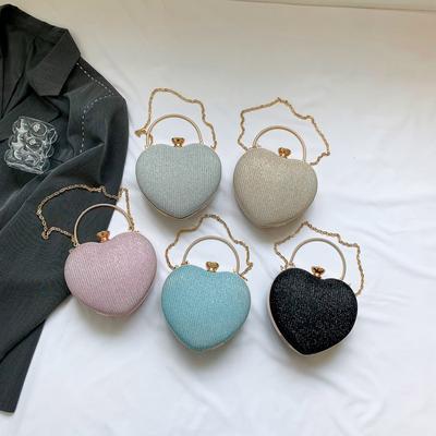 Premium Mini Small Bag Women's Spring and Summer 2025 New Trendy Fashion Chain Messenger Bag Solid Color Portable Peach Heart Bag