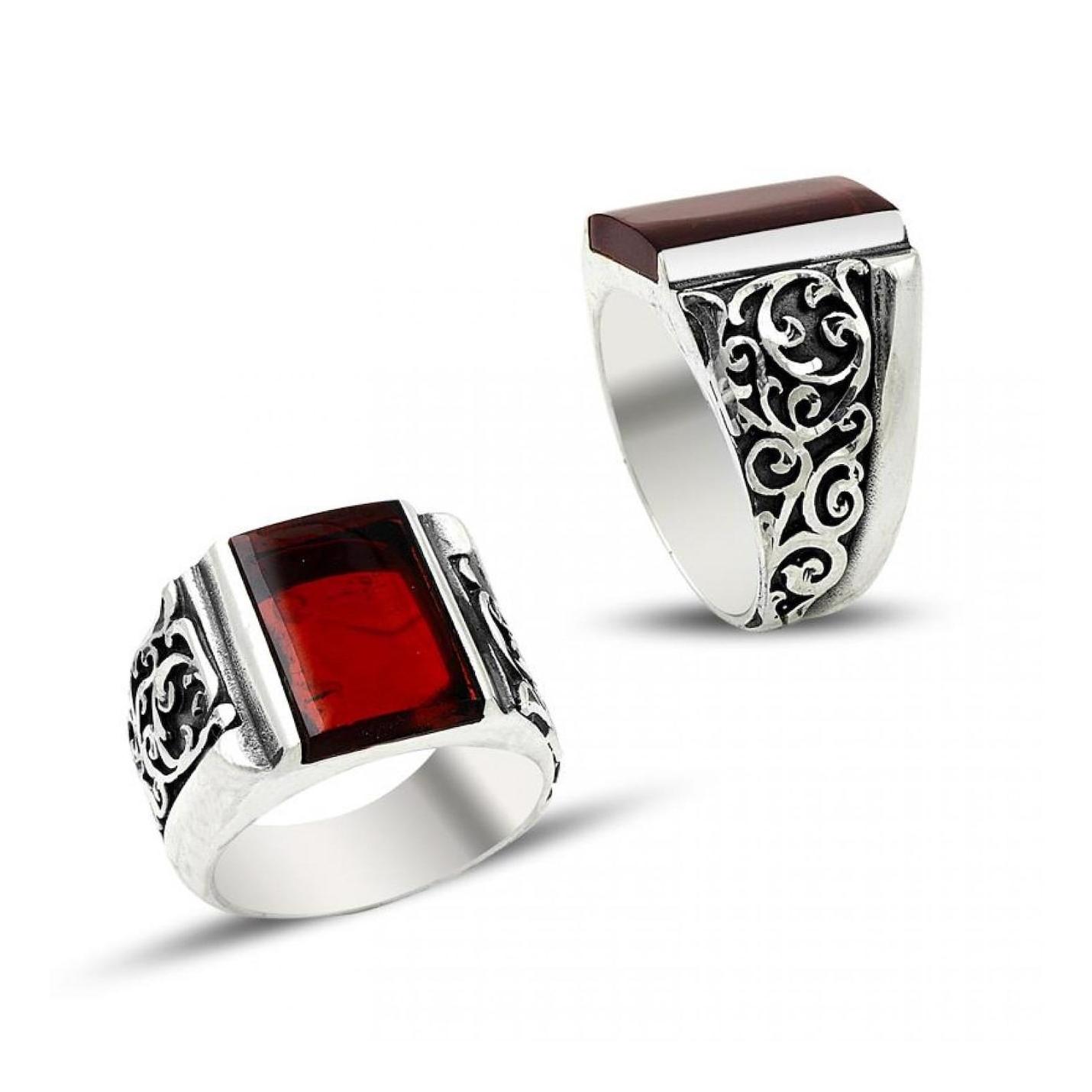 

Серебряное кольцо ручной работы из Эрзурума с красным огненным янтарем