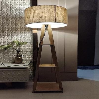 Drewniana lampa podłogowa ze statywem włoskiego Craftera w standardowym rozmiarze