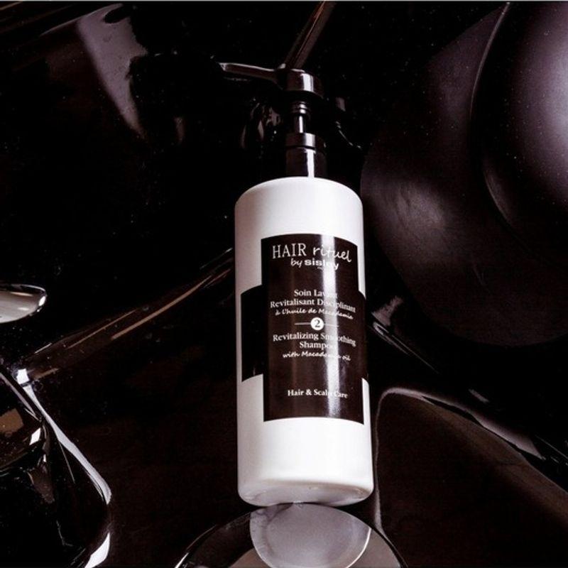 Revitalizing Smoothing Shampoo 500ml