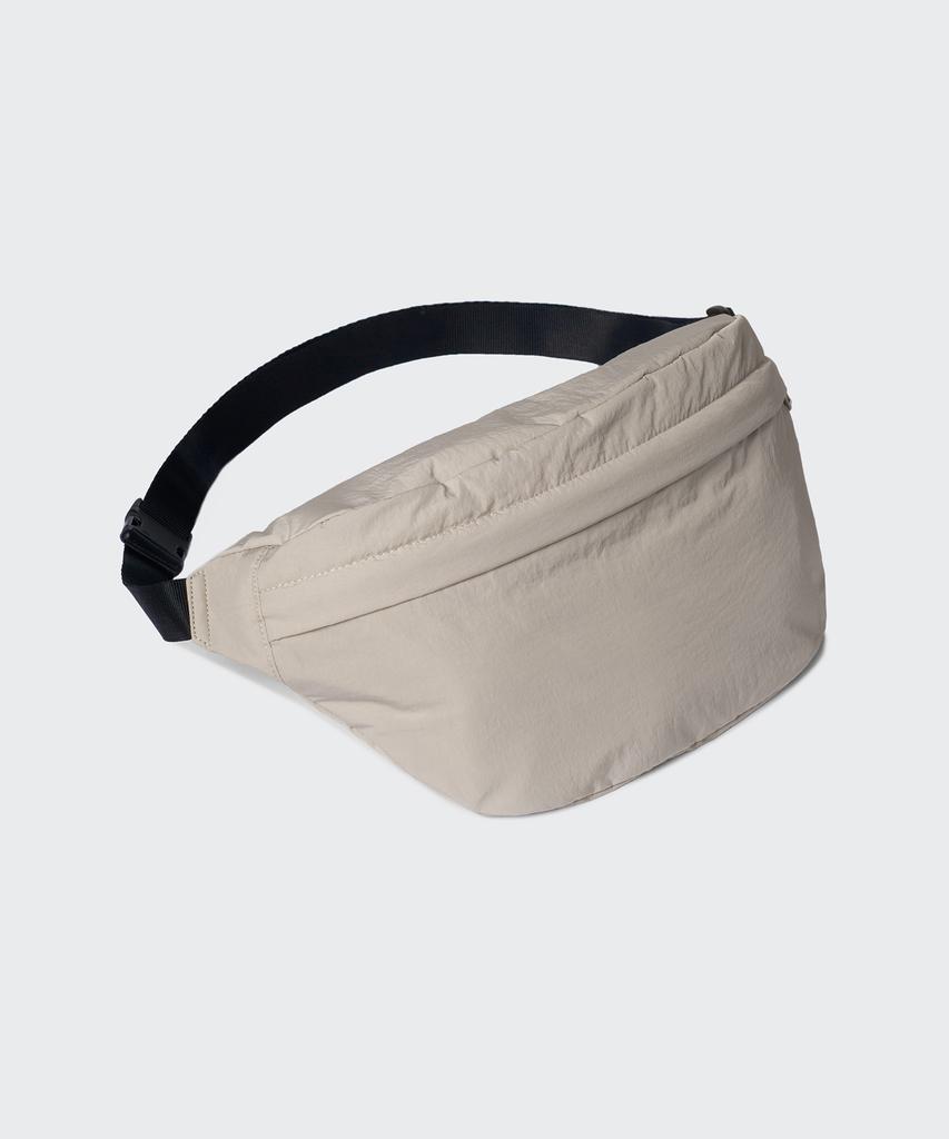 Musinsa Standard Crinkle Large Waist Bag [Grayish Beige]