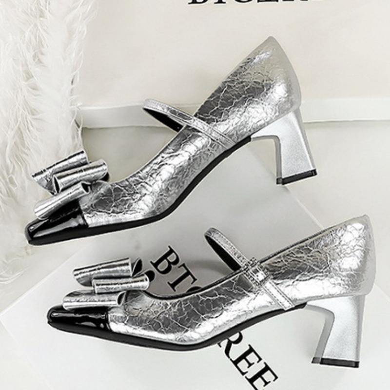 Fashion Classic Thick Heel Bow Decoration Lady Pumps Simple Square Head Explosion Crack Leather Women Single Shoes Fashion Dress Shoe