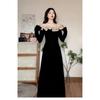 Huge goodlooking black longsleeved dress for women's autumn and winter with a coat and a slim dress with a bottom.