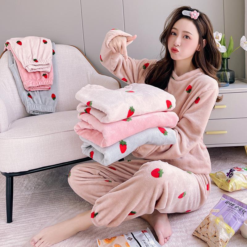 Women's Coral Fleece Strawberry Pajama Set - Cozy Warm Autumn/Winter Loungewear for Girls