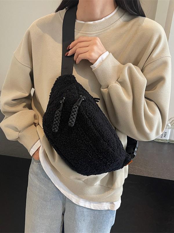 Lambswool Plush Crossbody Bag: 2024 Winter Versatile Small Chest Bag for Women In Solid Colors