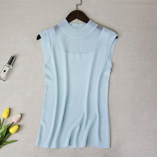 Women's Sleeveless Ice Silk Knitted Camisole - Versatile Summer Top