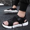 Trendige 2025 Neue Herren-Sandalen Lässige Sport-Strandschuhe Outdoor-Bekleidung Zwei-Wege-Flow Offene Auto-Herren-Slipper PVC-Sohle Gitterfutter
