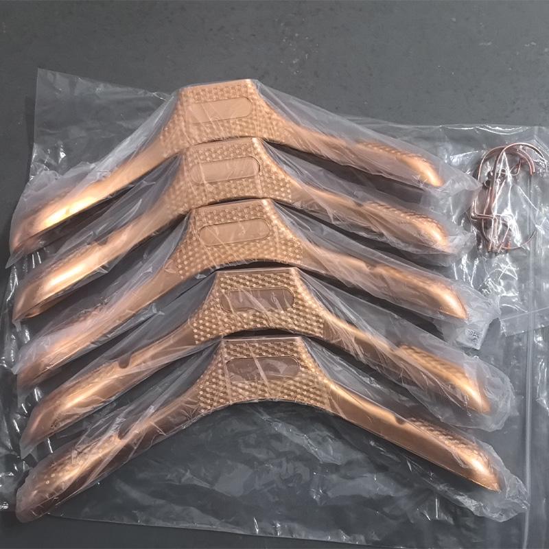 

5Pcs Non-slip Clothes Hangers,Heavy Duty Plastic Drying Rack for Dresses T-Shirts Coat Sweater,Household Closet Organization for women