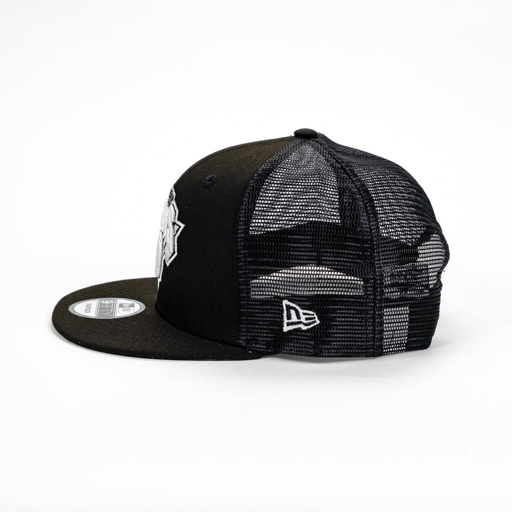NEW ERA 9FIFTY Snapback de Rede Preto Branco para o NBA New York Knicks &