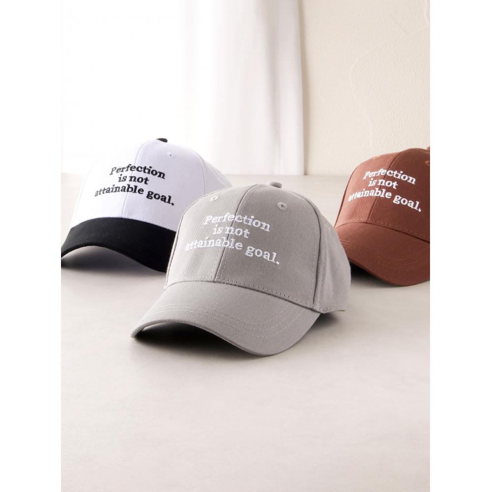 Daiso Embroidered Lettering Ball Cap White (black) letterhead