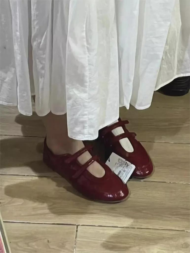Mary Jane Sneaker im Ballett-Stil aus weichem Leder mit Klettverschluss für Damen, rot, flach mit Innenerhöhung