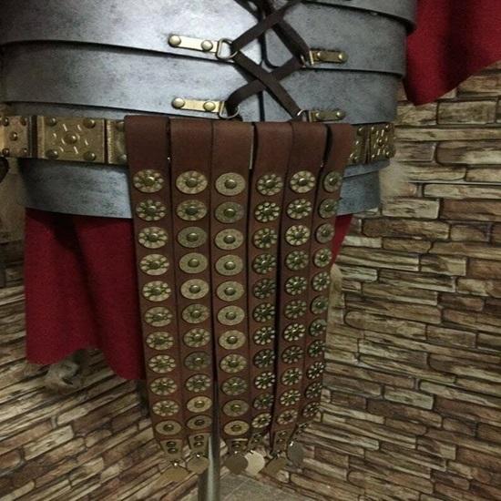 

Однотонный средневековый римский костюм легионера центуриона, римский офицерский костюм, идеальный рождественский