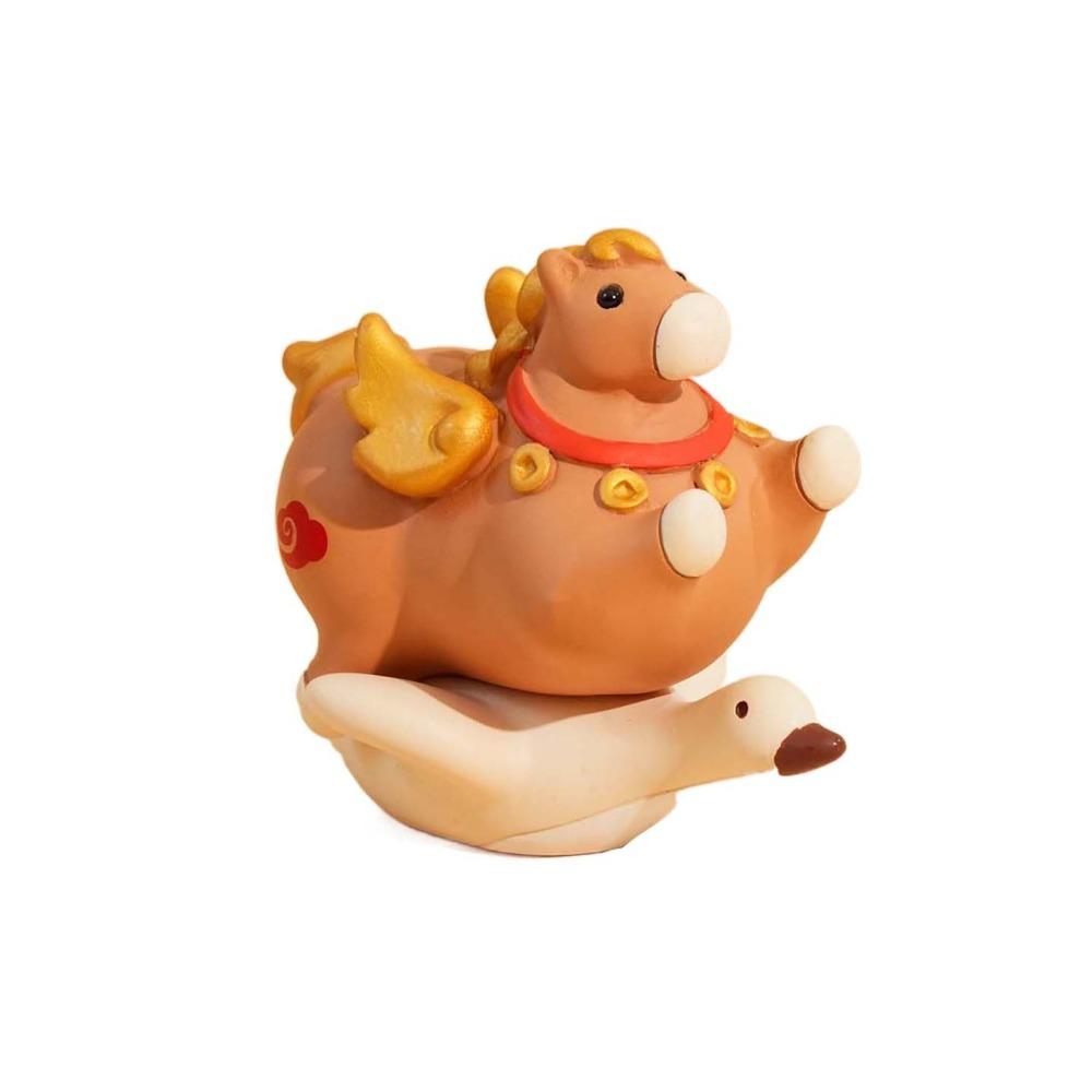 Kawaii Cute Pony Ornament Horse Mascot Resin Zodiac Horse Figurines Chinese Style New Year Gift Horse Year Dolls Home Decoration
