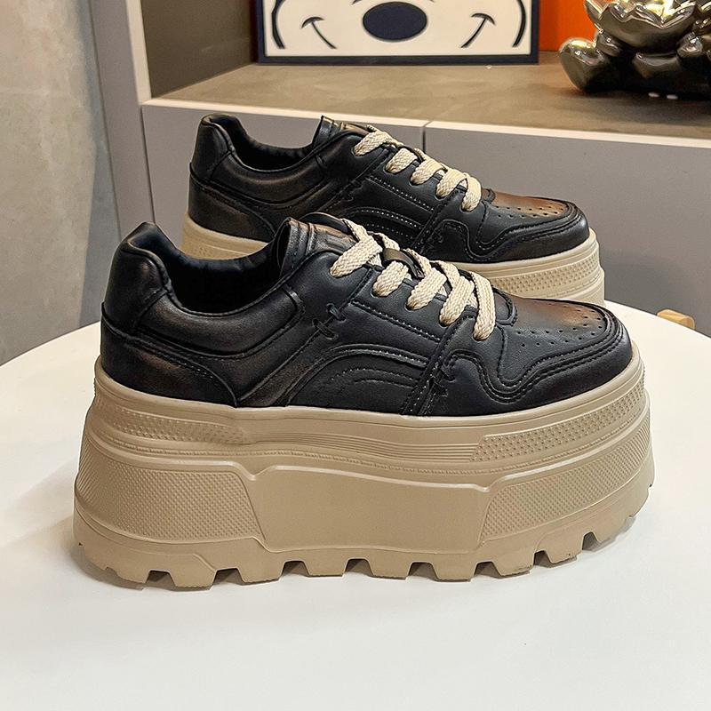 

Женские кроссовки на платформе, увеличивающие рост: Осень 2024 года, легкие, модные, белые туфли небольшого размера на толстой подошве 36 чёрный