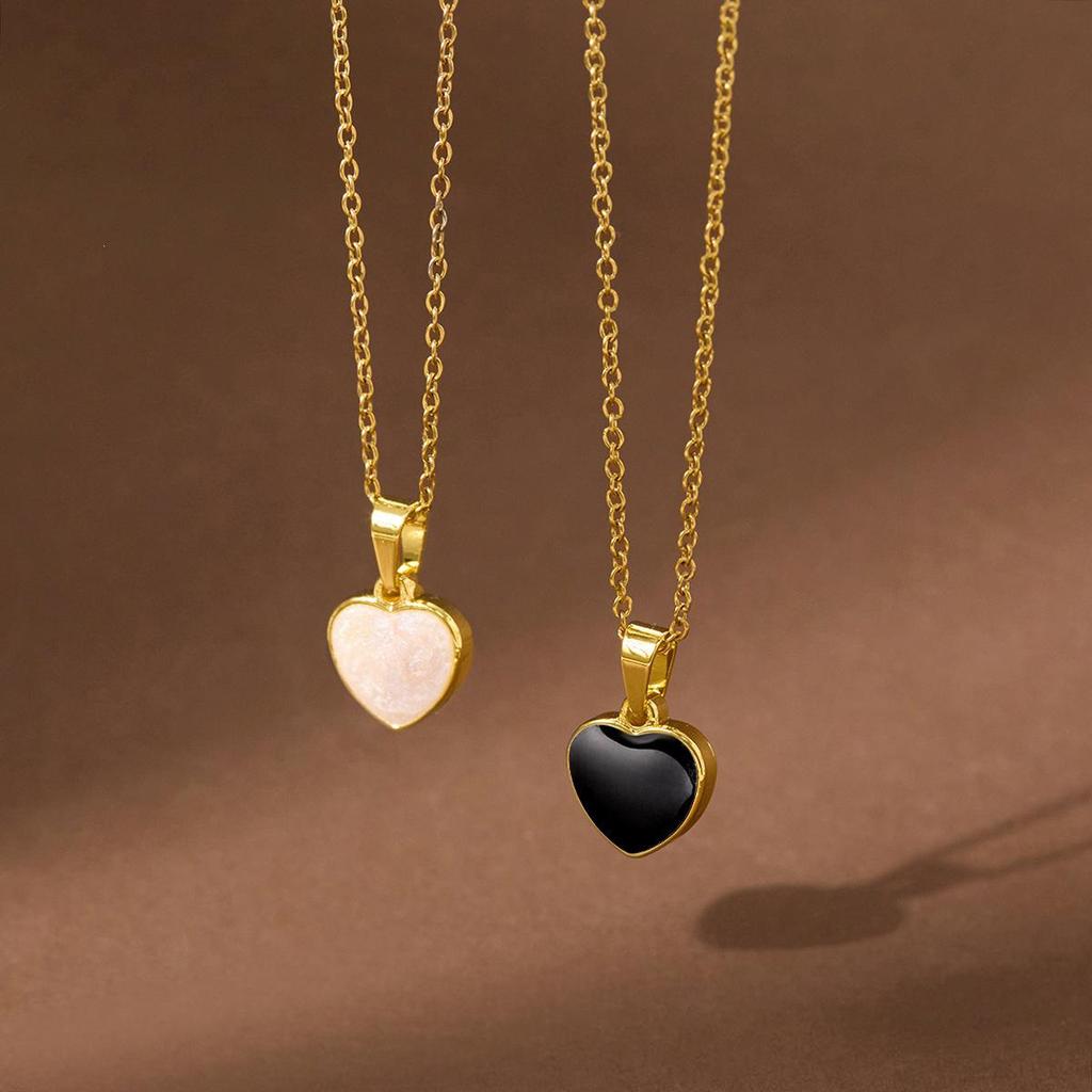 Heart-shaped Enamel Pendant Necklace: Light Luxury, Fresh Style, LUCKY Stainless Steel 18K Clavicle Necklace for Women