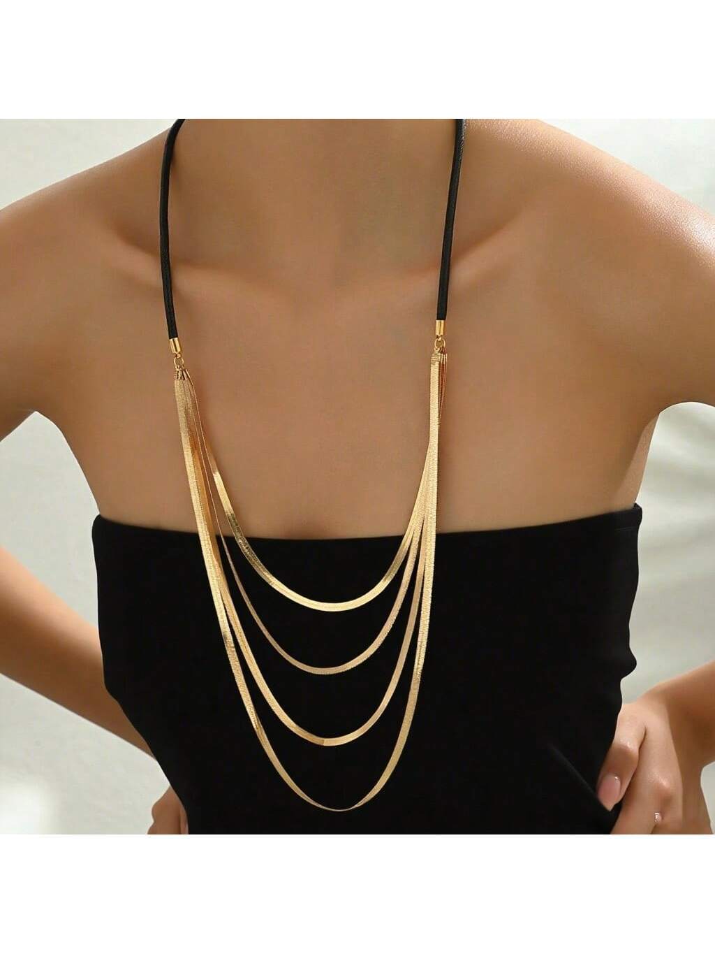 

Многослойное колье «Змеиная кость» Креативное осенне-зимнее высококлассное текстурное колье Женское колье золотисто-желтый