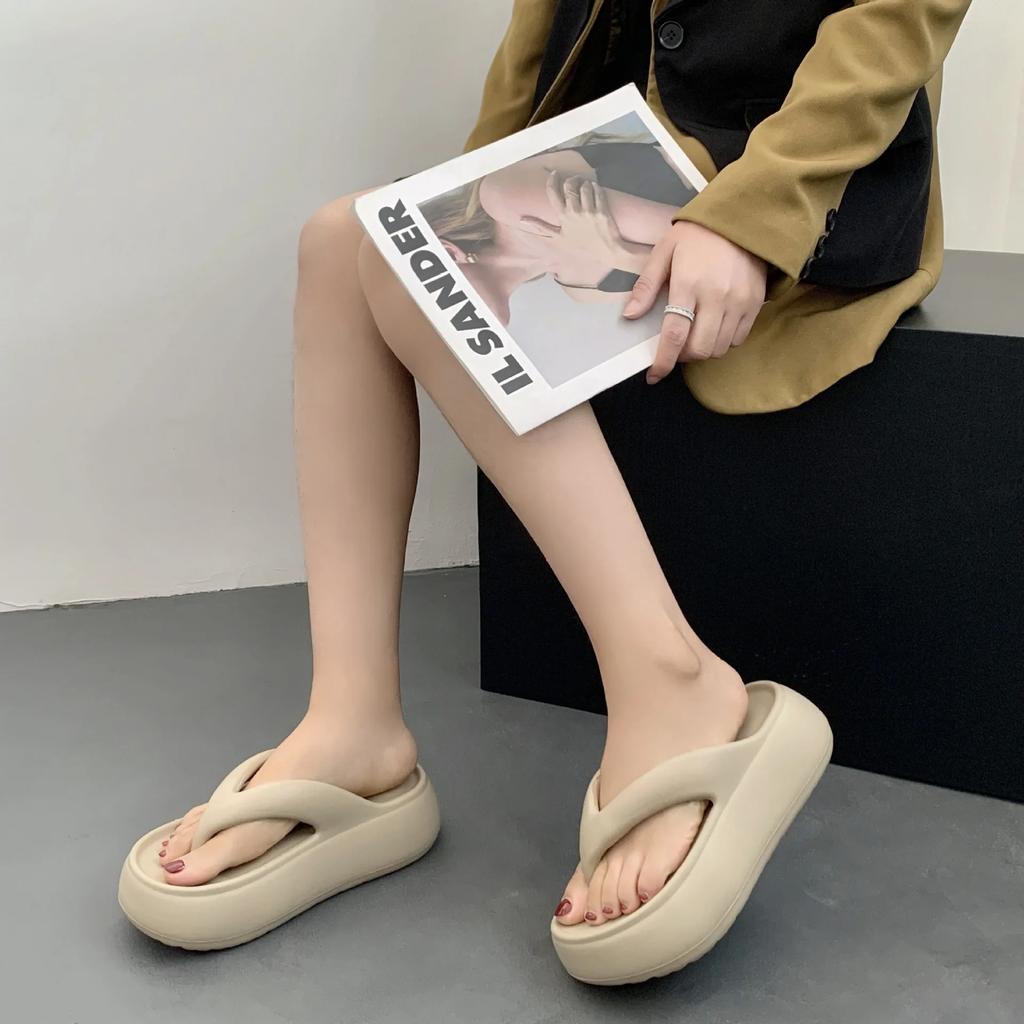 Strand Slippers Dames Slippers Zomer Antislip Clipteen Wolk Slippers Vrouw Zachte Zool EVA Anti-geur Platform Sandalen