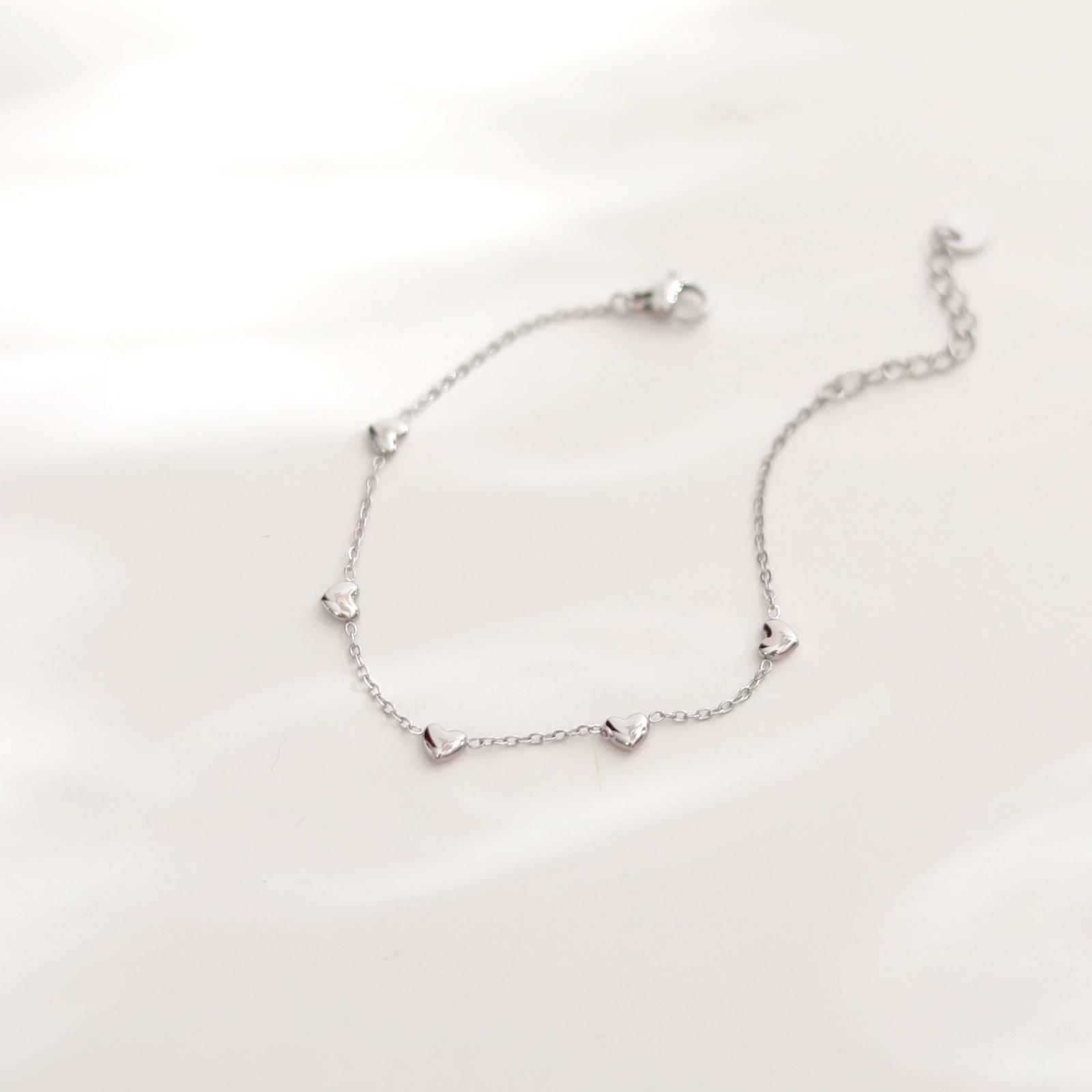 

Simple Luxury Titanium Steel Heart Bracelet for Women Five Love Charms Versatile Personality Jewelry