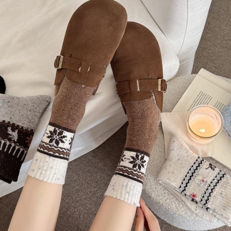 Dot Yarn Wool Socks Women Elk Warm Socks Warm Wool Pile Socks Black