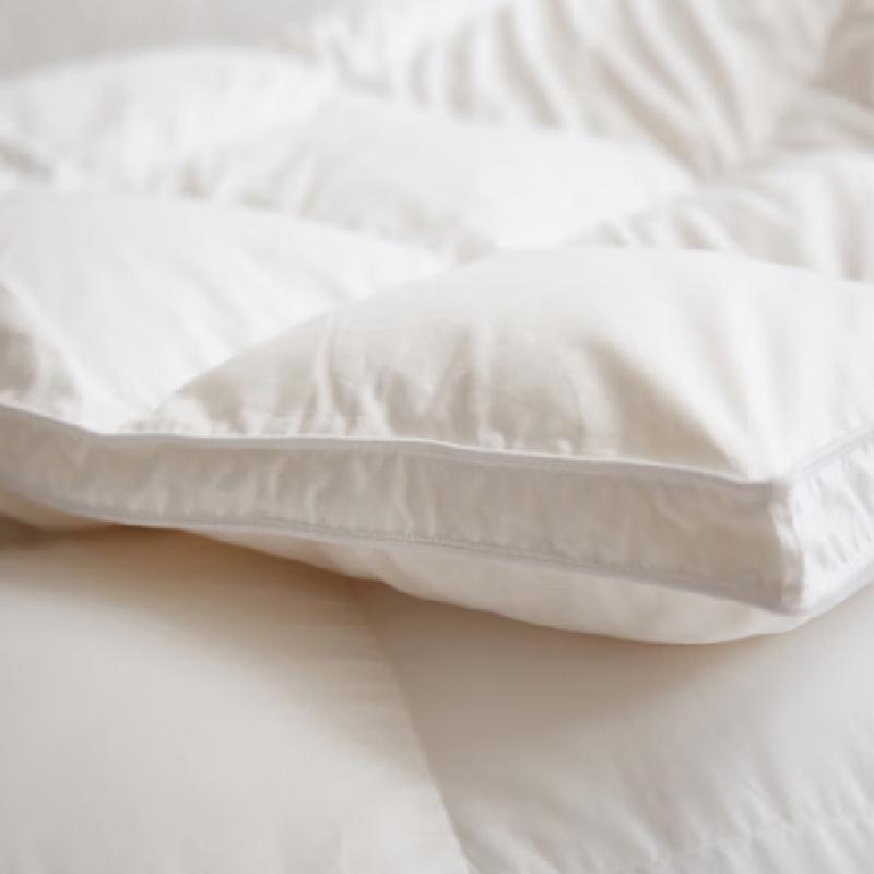 Hengyuanxiang White Duck Feather Lightweight Duvet