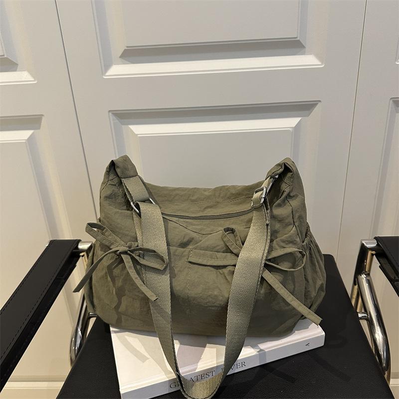 Casual Lightweight Pleated Tote Bag  Simple Large Capacity Shoulder Bag Versatile Commuter Crossbody Bags For Women Gifts