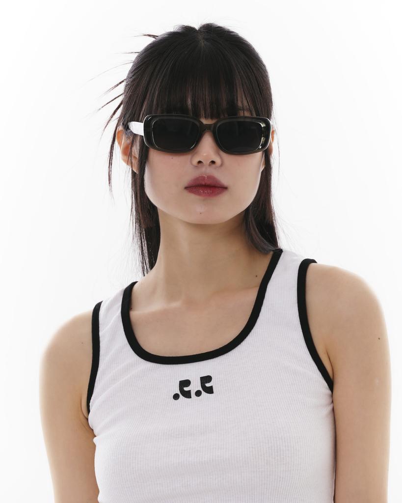 Hangeul Square Sunglasses Moss Green