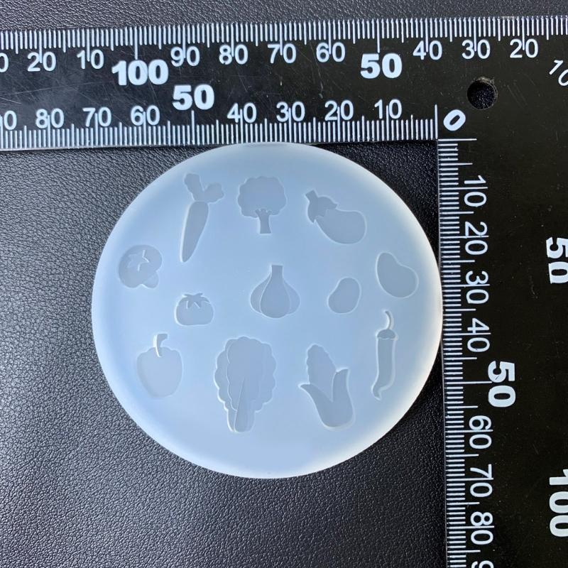 Stampo in Silicone Resistente al Calore a Forma di Verdura per Arte con Resina Artigianato Epossidico Carota Pomodoro Lattuga Accessori Ornamento