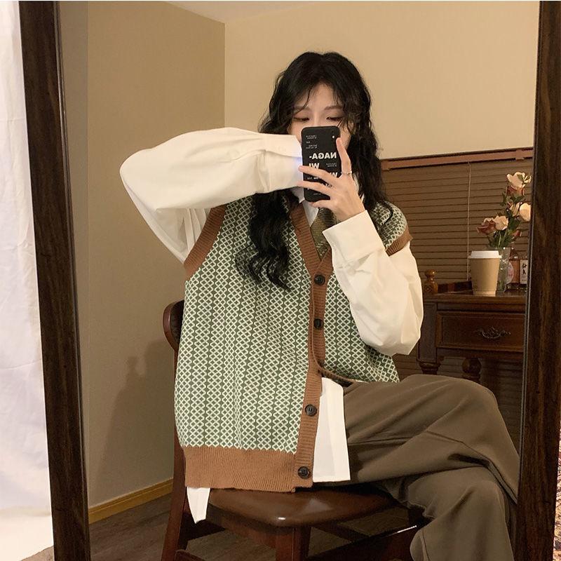Autumn Retro Casual Sweater Vest Women V-neck Classic Argyle Sleeveless Knitting Outerwear Female