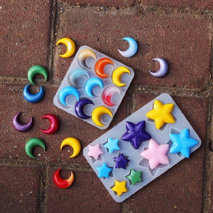 2Pcs/Set Moon and Star Shaped Mold Resin Necklace Pendant Casting Mould Versatile Silicone Molds for Jewelry Crafting