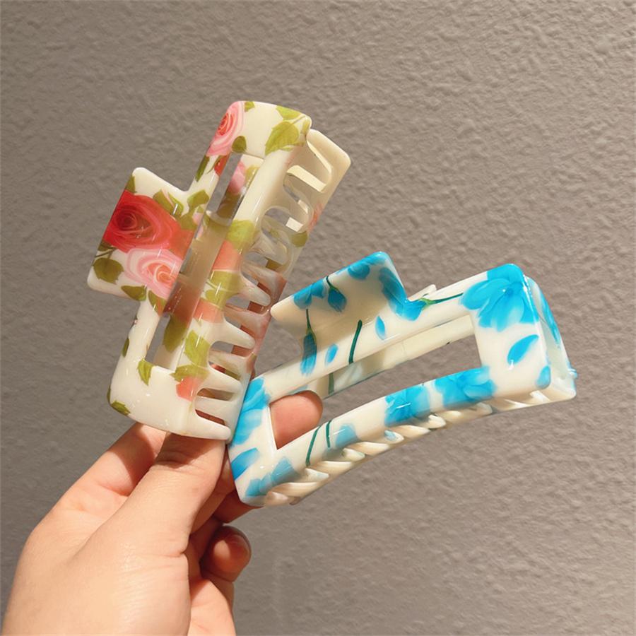 New Korean fashion Retro Hair Claws Clamp Hollow Geometric Square flower Pattern Ponytail Hair Grabbing Clips for Women