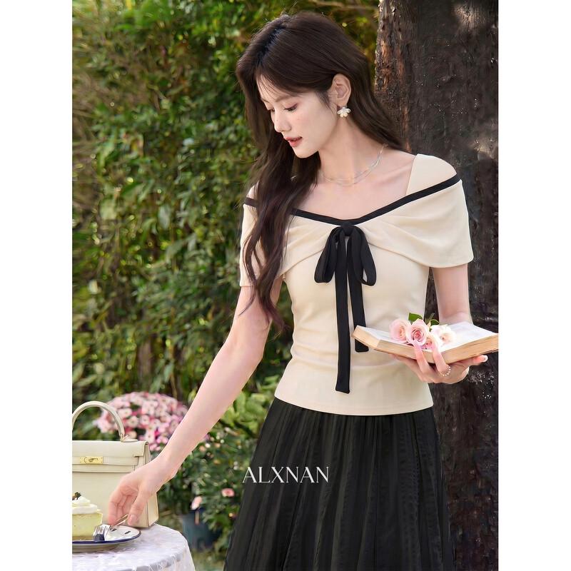Women s Slim-Fit Apricot Bowknot T-Shirt M