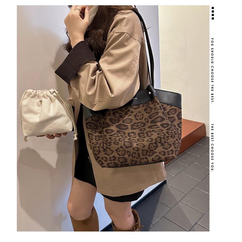 Tote Bag Women Velvet Leopard Print Large Capacity Office Daily Use