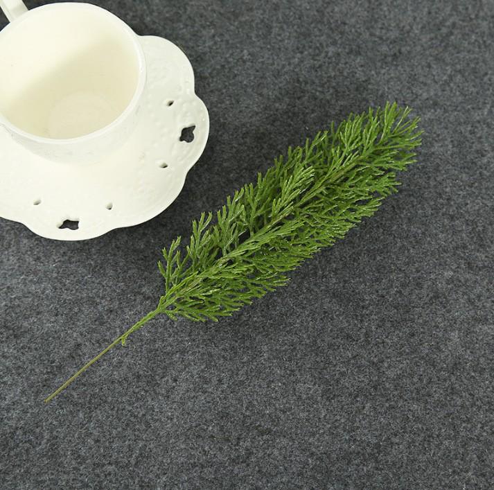 Handmade Christmas Pine Needle Sprigs & Branches for DIY Wreaths & Cake Decorations