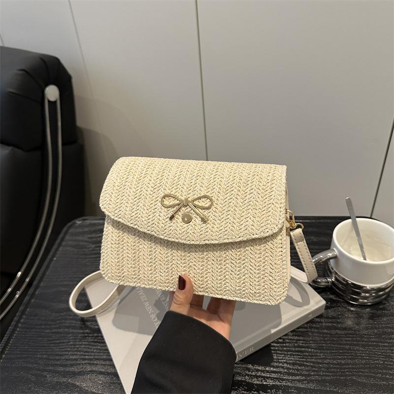 Niche Design Woven Bag Women's 2025 Summer New High-value Chain Bag Fashionable Shoulder Messenger Small Square Bag