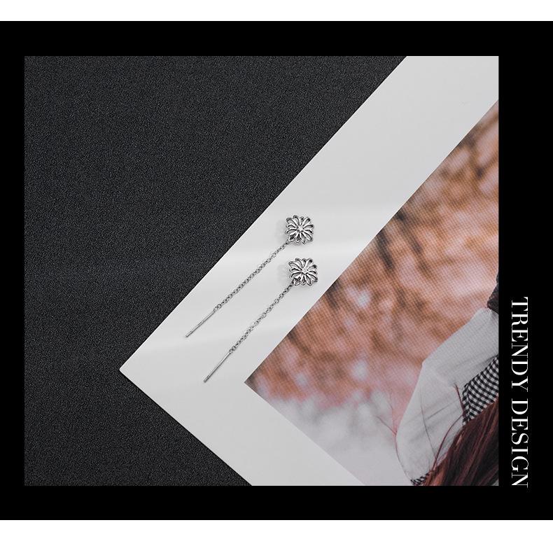 Banyan Tree S925 Silver Daisy Earrings: Simple, Trendy Flower Design for Women (2022)