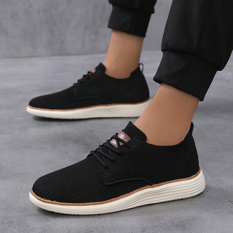 2025 Büyük Boy Erkek Günlük Ayakkabılar Kayışlı Loafer'lar Yaz File Ayakkabılar Uçan Örgü Ayakkabılar Erkek Loafer'ları