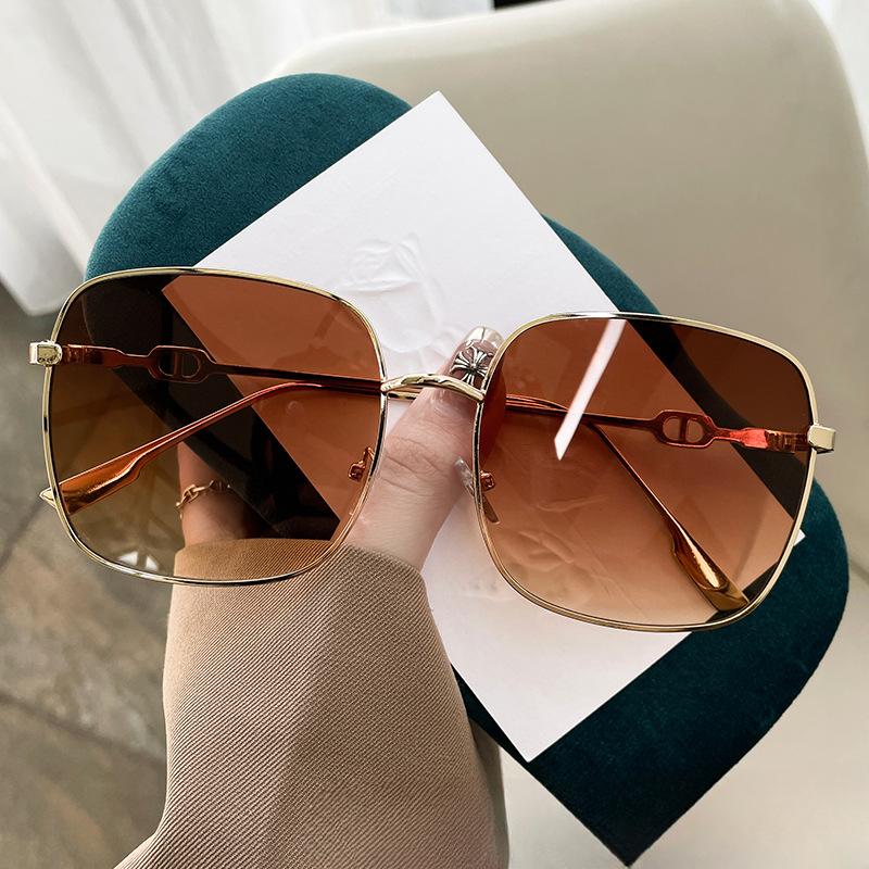 

Высококачественные женские солнцезащитные очки в квадратной большой оправе Xiaohongshu Douyin, модные солнцезащитные очки для знаменитостей в Интернете