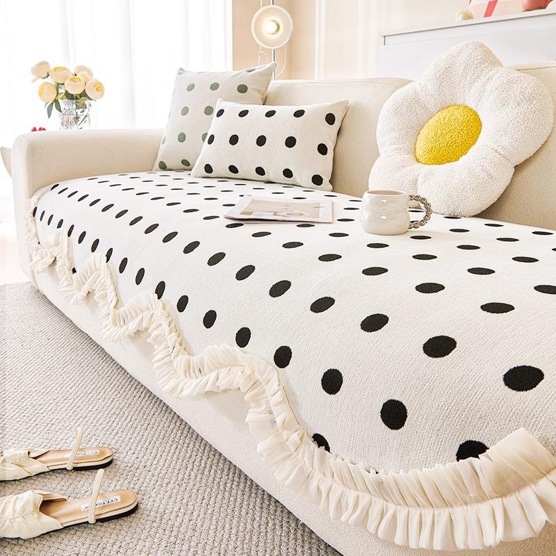 

Подушка для дивана нестандартной формы универсальна для всех сезонов 2025 новый фиксированный нескользящий чехол для дивана, подушка сиденья, передовая на ощупь чехол-полотенце 45 * 45 pillow cover